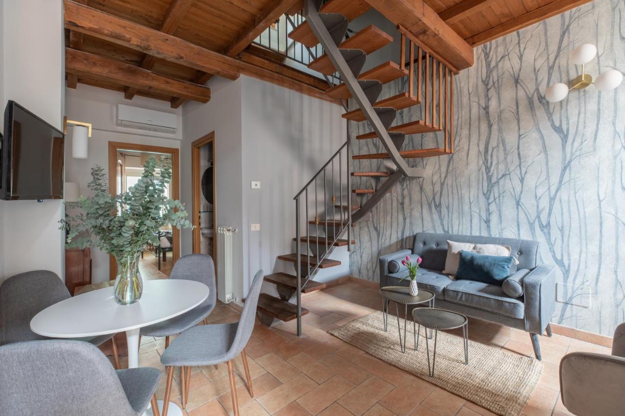 Iflat Charming Apartment Near Piazza Venezia Roma Dış mekan fotoğraf